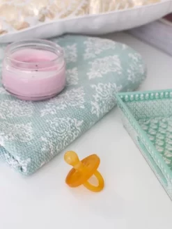 Sucette à Bout Rond Tout Latex 6 Mois+ SUAVINEX Naturel - Suavinex 8 Sucette à Bout Rond Tout Latex 6 Mois+ SUAVINEX Naturel - Suavinex -Baby Dreams Soldes sucette a bout rond tout latex 6 mois suavinex 2